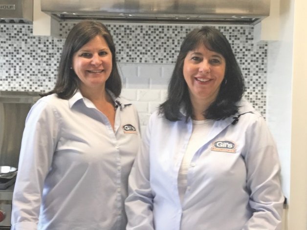 Leading Ladies 2019: Sisters and co-owners Lisa Sienkiewicz and Gail Parella of Gil's Appliances in Bristol and Middletown